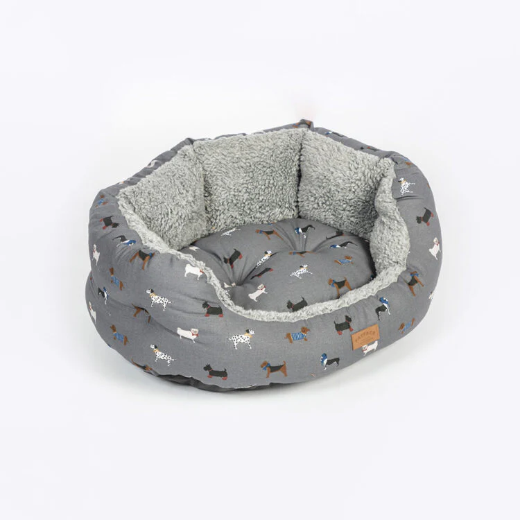 FatFace Marching Dogs Deluxe Slumber Bed - Image 3